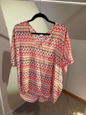 Charlotte Russe Pink, Coral and Navy Geometric Print Blouse